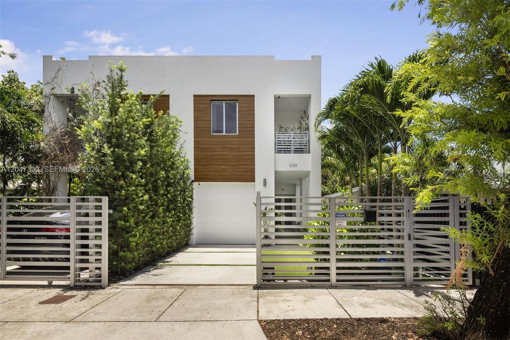 3139 Ohio St 3139, Coconut Grove, FL 33133