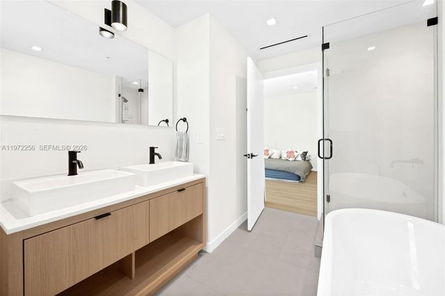 2688 SW 25th Ave. 1, Miami, FL 33133