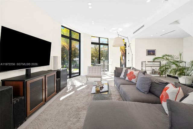 2688 SW 25th Ave. 1, Miami, FL 33133