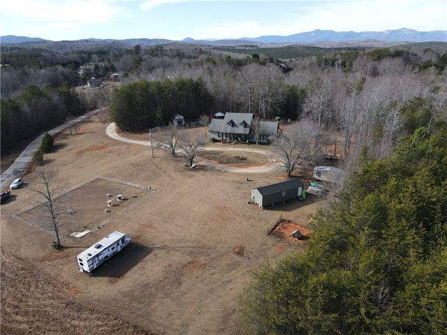 135 Cribbs Way, Easley, SC 29640