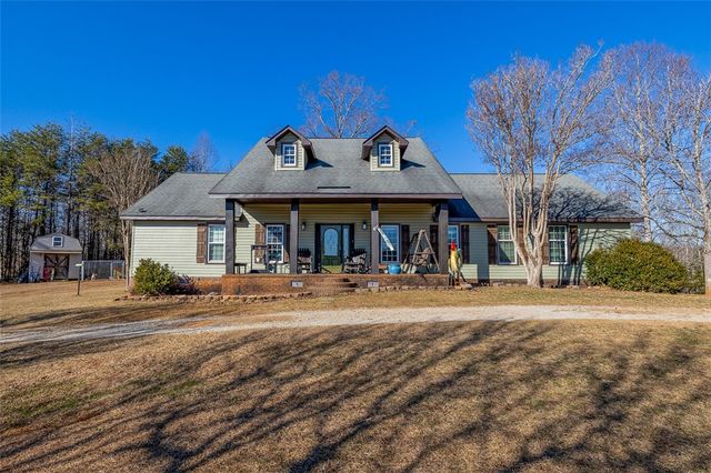 135 Cribbs Way, Easley, SC 29640