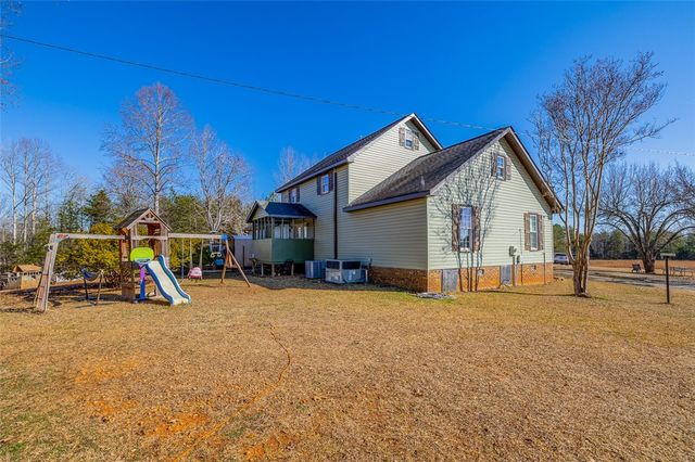 135 Cribbs Way, Easley, SC 29640