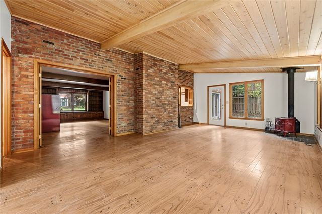 224 Thornberry Drive, Churchill Boro, PA 15235