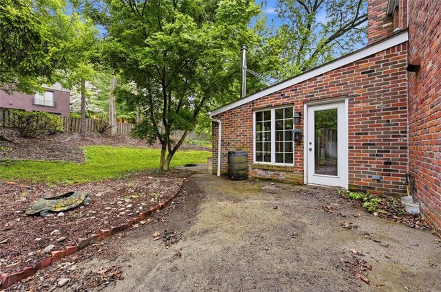224 Thornberry Drive, Churchill Boro, PA 15235