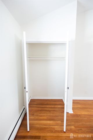 9 Bernath Street, Carteret, NJ 07008