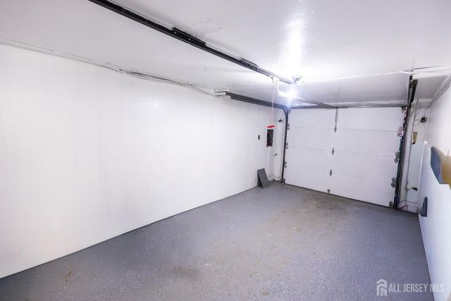 9 Bernath Street, Carteret, NJ 07008