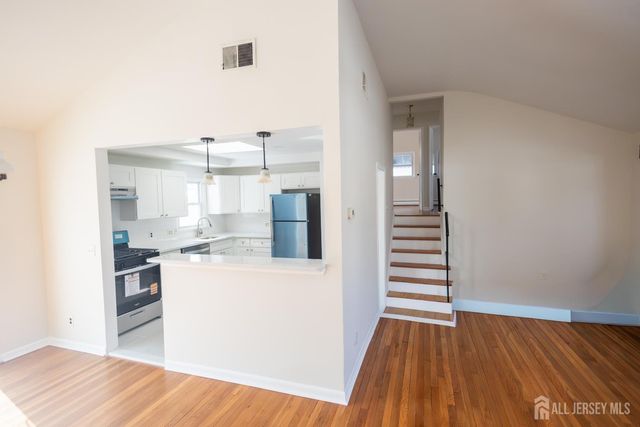 9 Bernath Street, Carteret, NJ 07008