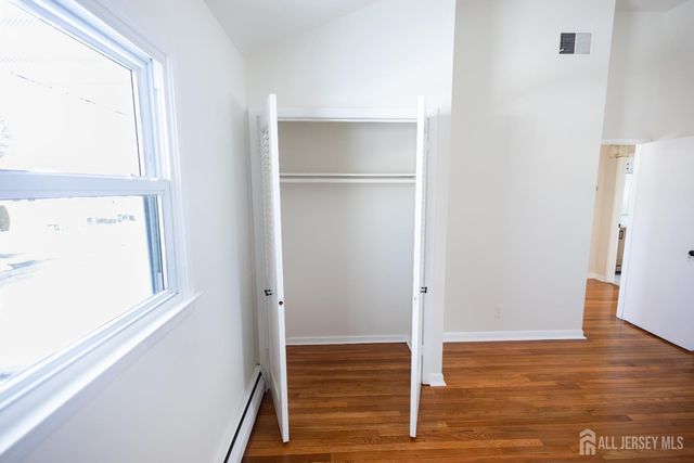 9 Bernath Street, Carteret, NJ 07008