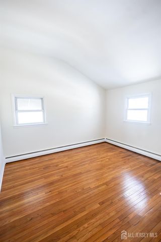 9 Bernath Street, Carteret, NJ 07008