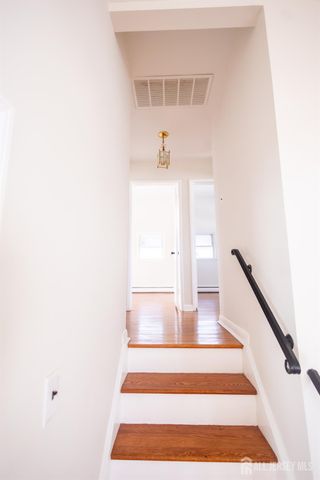 9 Bernath Street, Carteret, NJ 07008