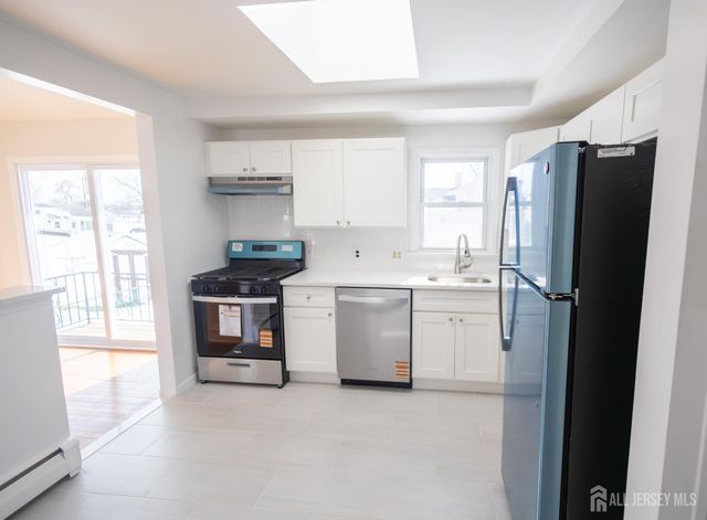 9 Bernath Street, Carteret, NJ 07008