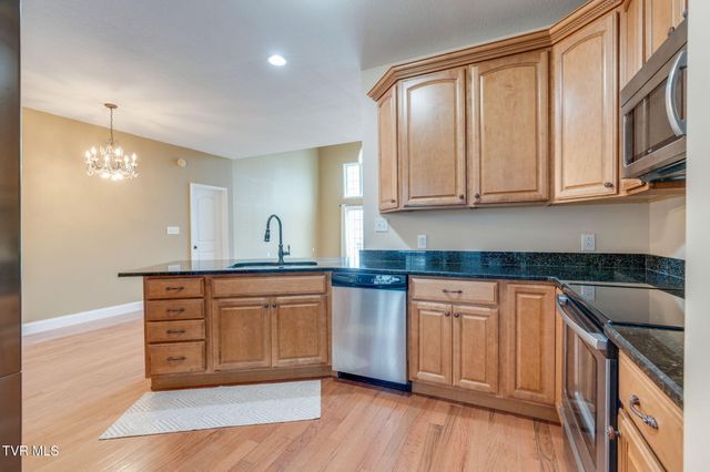 575 Boring Chapel Road Apt 21, Gray, TN 37615