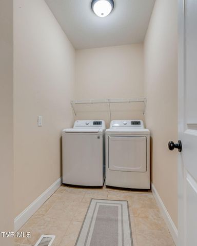 575 Boring Chapel Road Apt 21, Gray, TN 37615