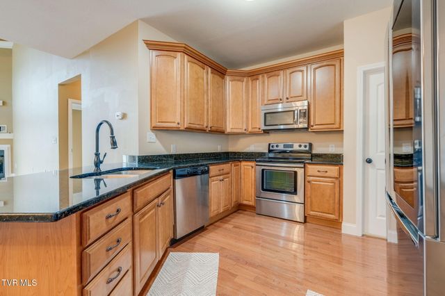 575 Boring Chapel Road Apt 21, Gray, TN 37615