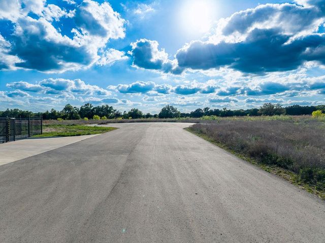 177 W Rio Ranch RD, Liberty Hill, TX 78642