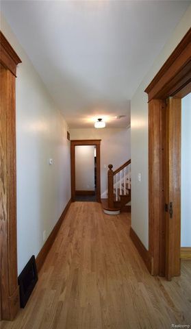 45669 Cass Avenue, Utica, MI 48317