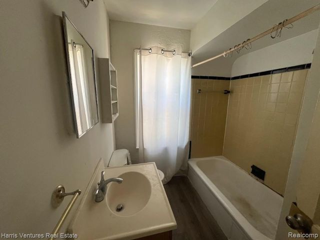 12088 Archdale Street, Detroit, MI 48227
