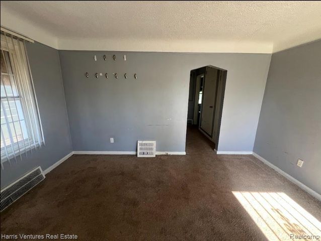 12088 Archdale Street, Detroit, MI 48227