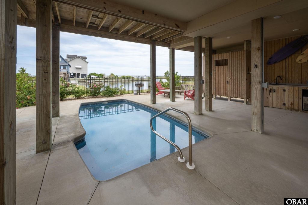 Image 28 of property listing at 27197 Black Dog Lane Lot 9, Salvo, NC 27972
