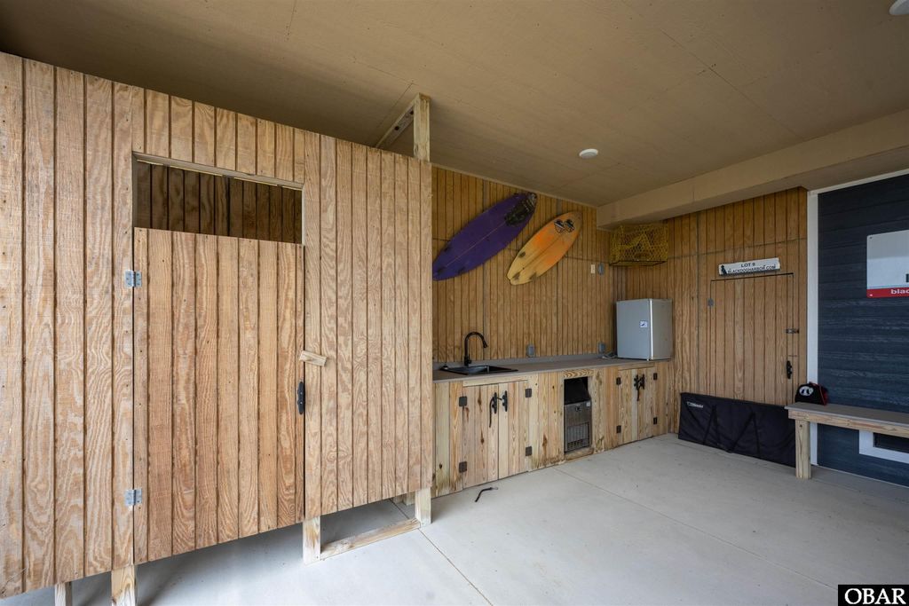 Image 30 of property listing at 27197 Black Dog Lane Lot 9, Salvo, NC 27972