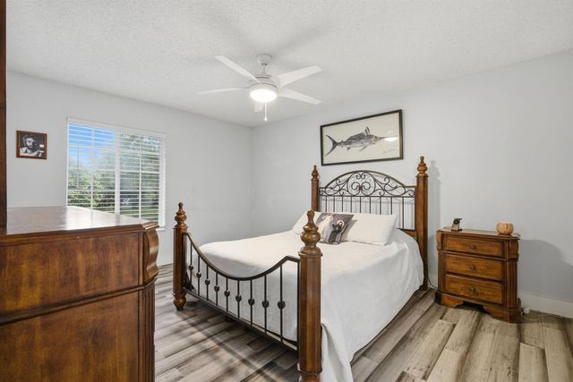 13811 Oneida Drive F2, Delray Beach, FL 33446