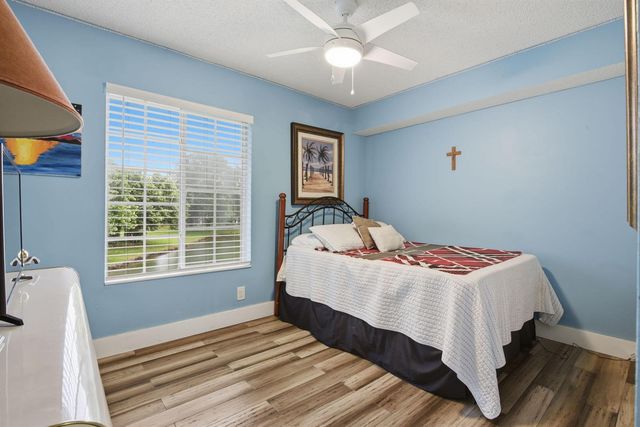 13811 Oneida Drive F2, Delray Beach, FL 33446