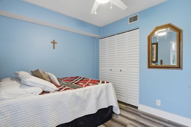 13811 Oneida Drive F2, Delray Beach, FL 33446