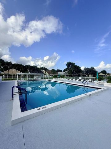 13811 Oneida Drive F2, Delray Beach, FL 33446