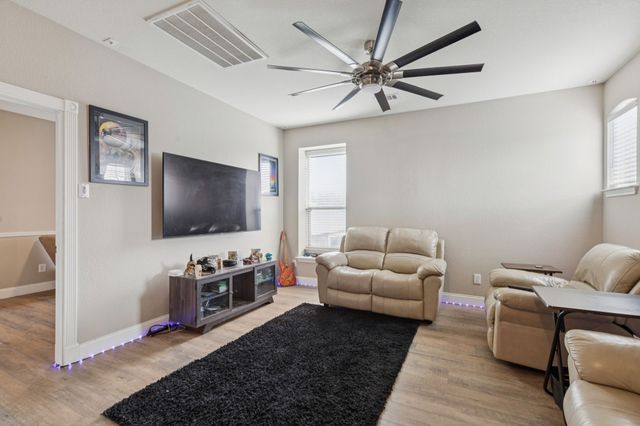 1108 Central Village Drive, Denton, TX 76210