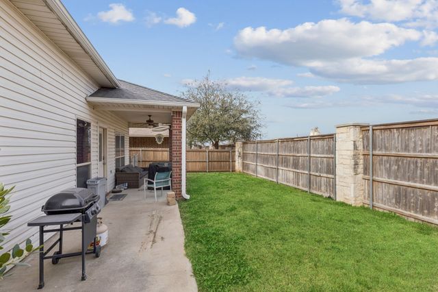 1108 Central Village Drive, Denton, TX 76210