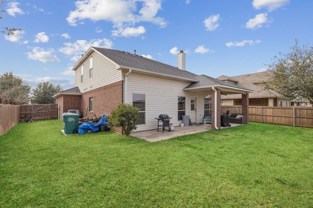 1108 Central Village Drive, Denton, TX 76210