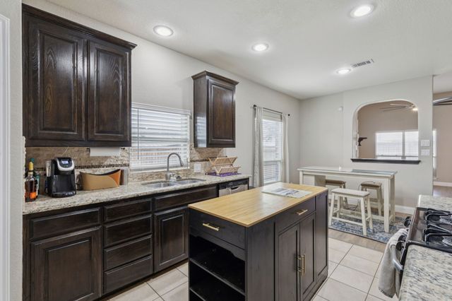 1108 Central Village Drive, Denton, TX 76210