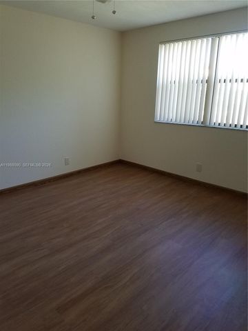 8180 Geneva Ct 428, Doral, FL 33166