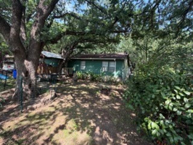 3016 Deep Well Road, Balch Springs, TX 75180