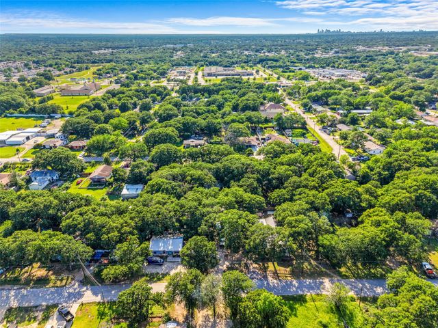 3016 Deep Well Road, Balch Springs, TX 75180