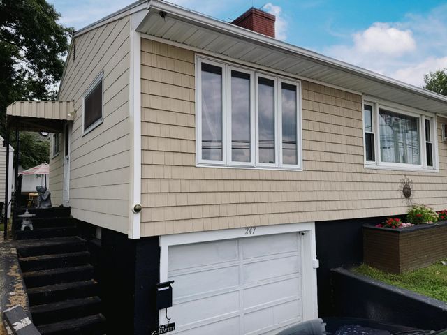 247 S Jewett Street, Manchester, NH 03103