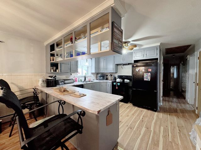 247 S Jewett Street, Manchester, NH 03103