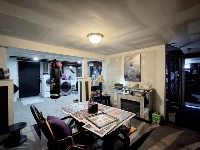 247 S Jewett Street, Manchester, NH 03103