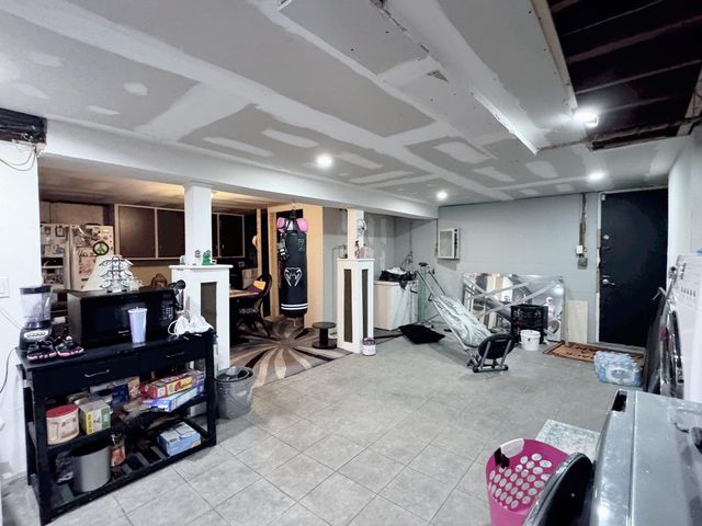 247 S Jewett Street, Manchester, NH 03103
