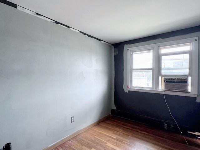 247 S Jewett Street, Manchester, NH 03103