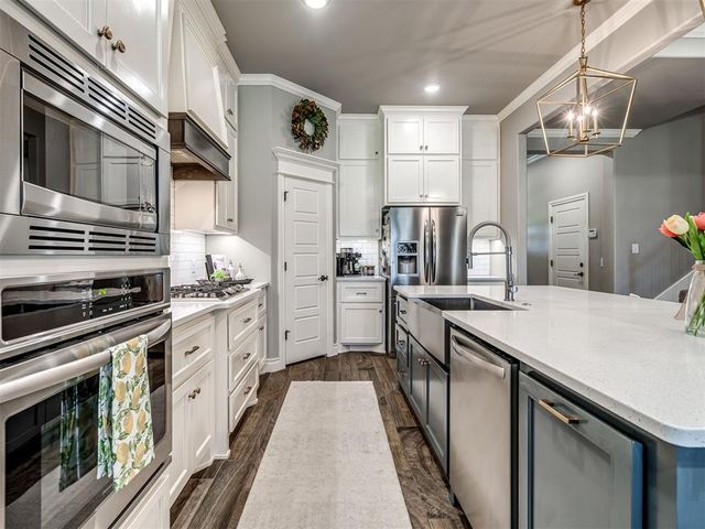 18633 Groveton Boulevard, Edmond, OK 73012