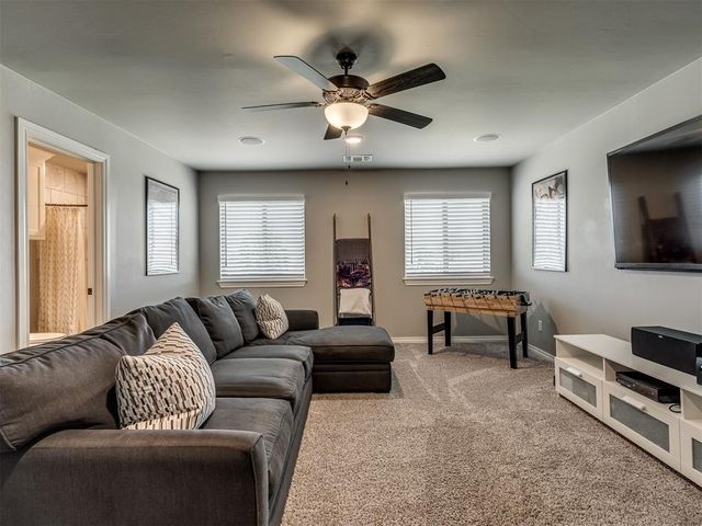 18633 Groveton Boulevard, Edmond, OK 73012