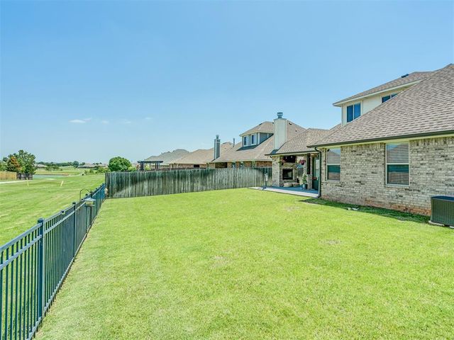 18633 Groveton Boulevard, Edmond, OK 73012