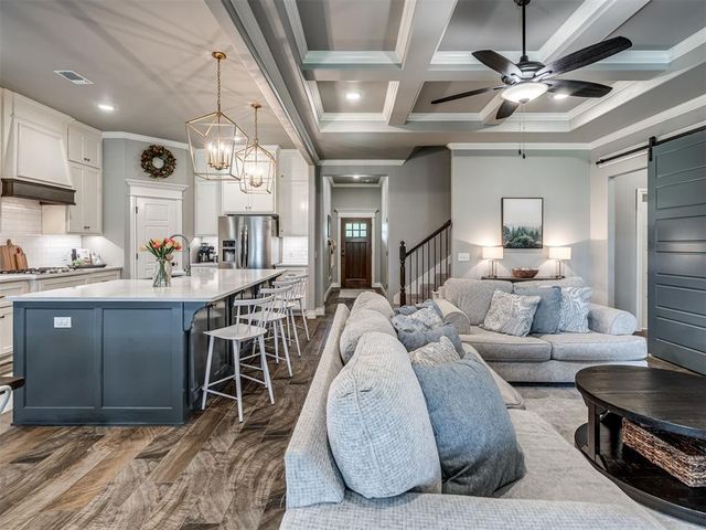 18633 Groveton Boulevard, Edmond, OK 73012