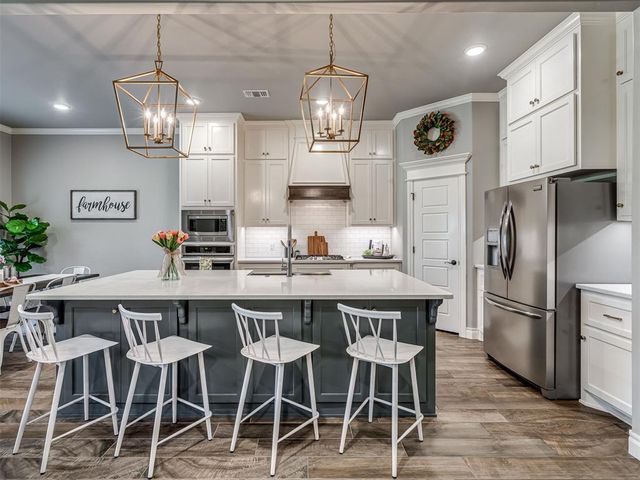 18633 Groveton Boulevard, Edmond, OK 73012