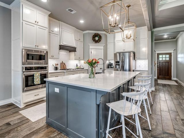 18633 Groveton Boulevard, Edmond, OK 73012