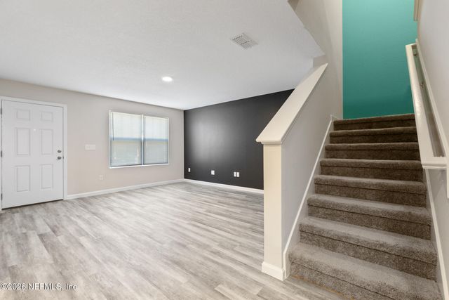 8822 EATON Avenue, Jacksonville, FL 32211