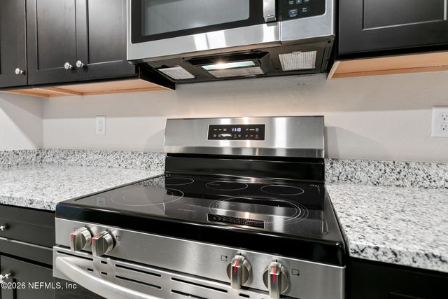 8822 EATON Avenue, Jacksonville, FL 32211