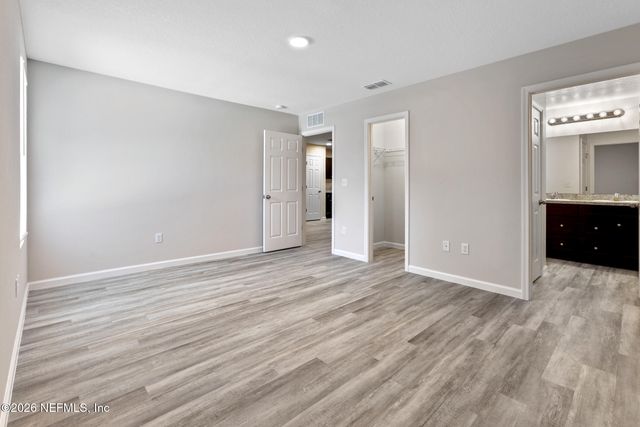 8822 EATON Avenue, Jacksonville, FL 32211