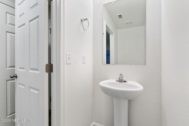 8822 EATON Avenue, Jacksonville, FL 32211